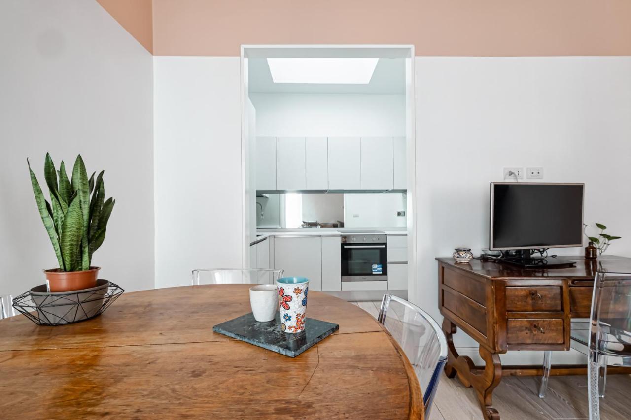 Fontana Di Trevi!! Comfy&Elegant 3Bedroom 2Bath Рим Екстериор снимка